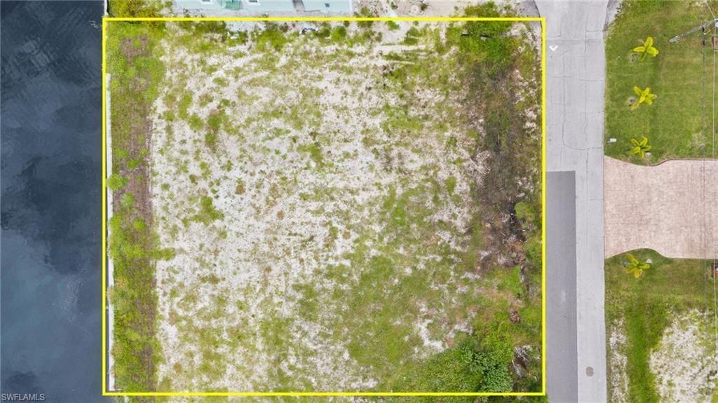 908 NW 39th Ave, Cape Coral, FL 33993 Photo