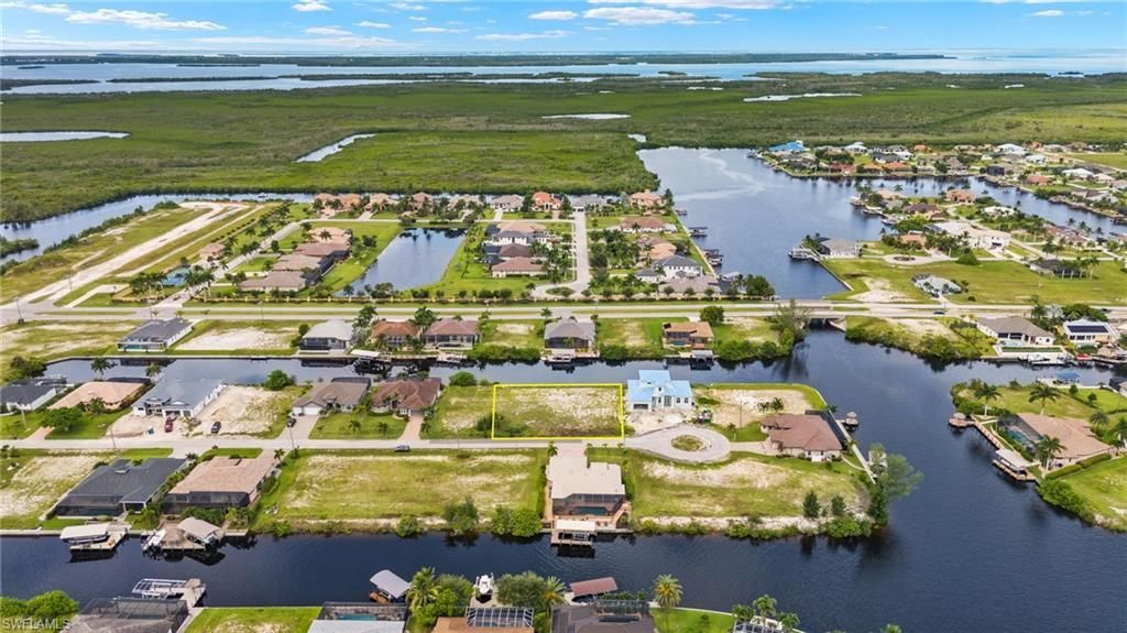 908 NW 39th Ave, Cape Coral, FL 33993 Photo