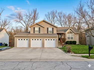 5109 NE 55th Terrace, Kansas City, MO 64119