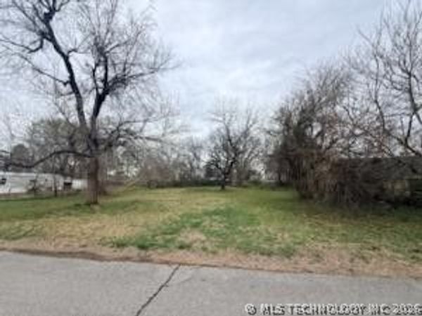 3715 S Nogales Avenue , Tulsa, OK 74107