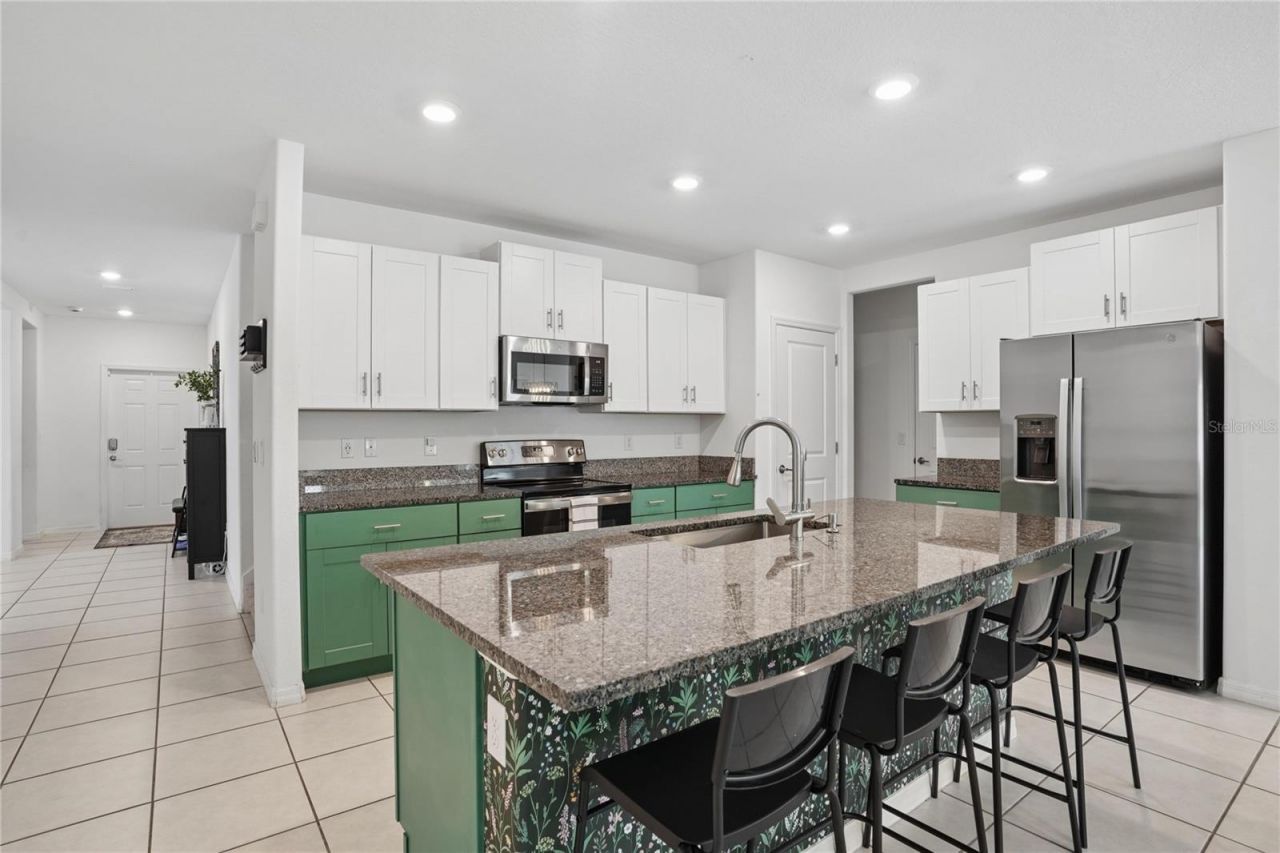 1718 Red Loop , Lakeland, FL 33801 Photo