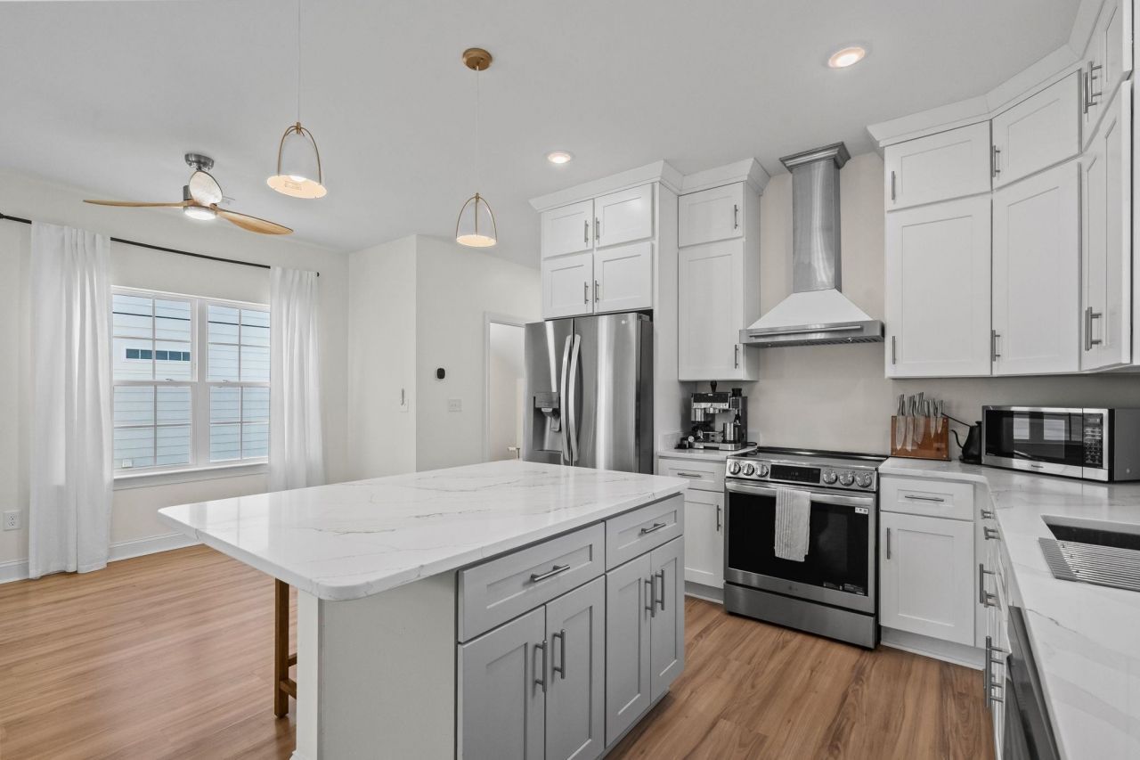 2239 Sand Dunes Dr. Photo 15