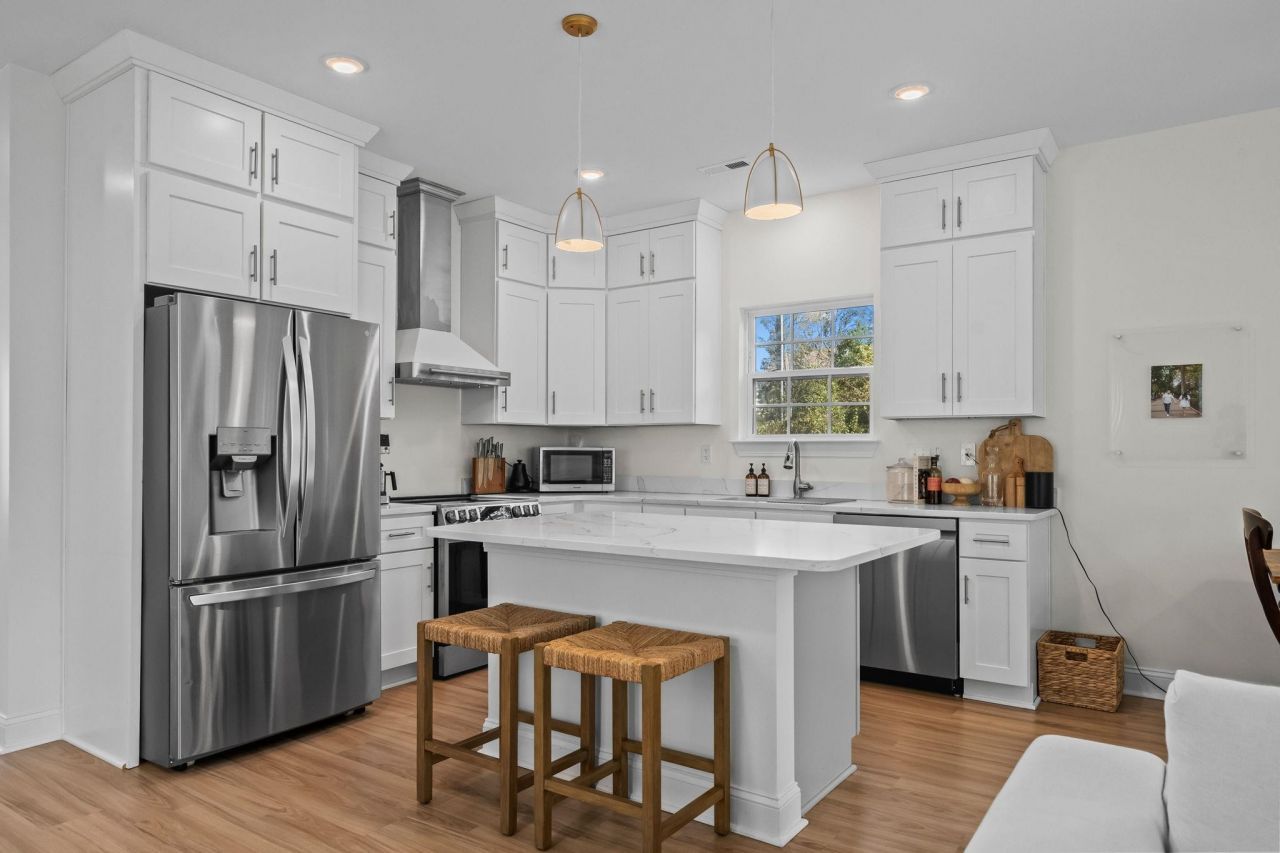 2239 Sand Dunes Dr. Photo 5