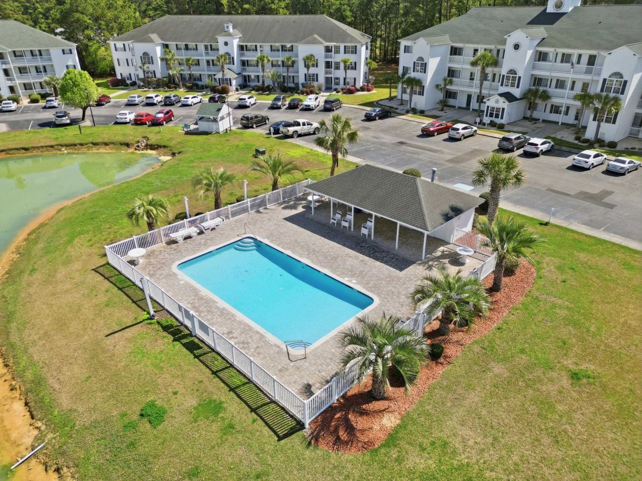 710 Charter Dr. Photo 23