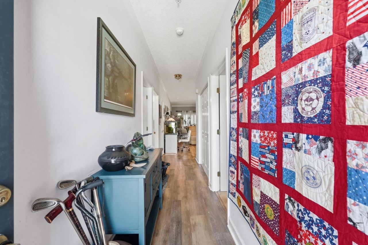 710 Charter Dr. Photo 7