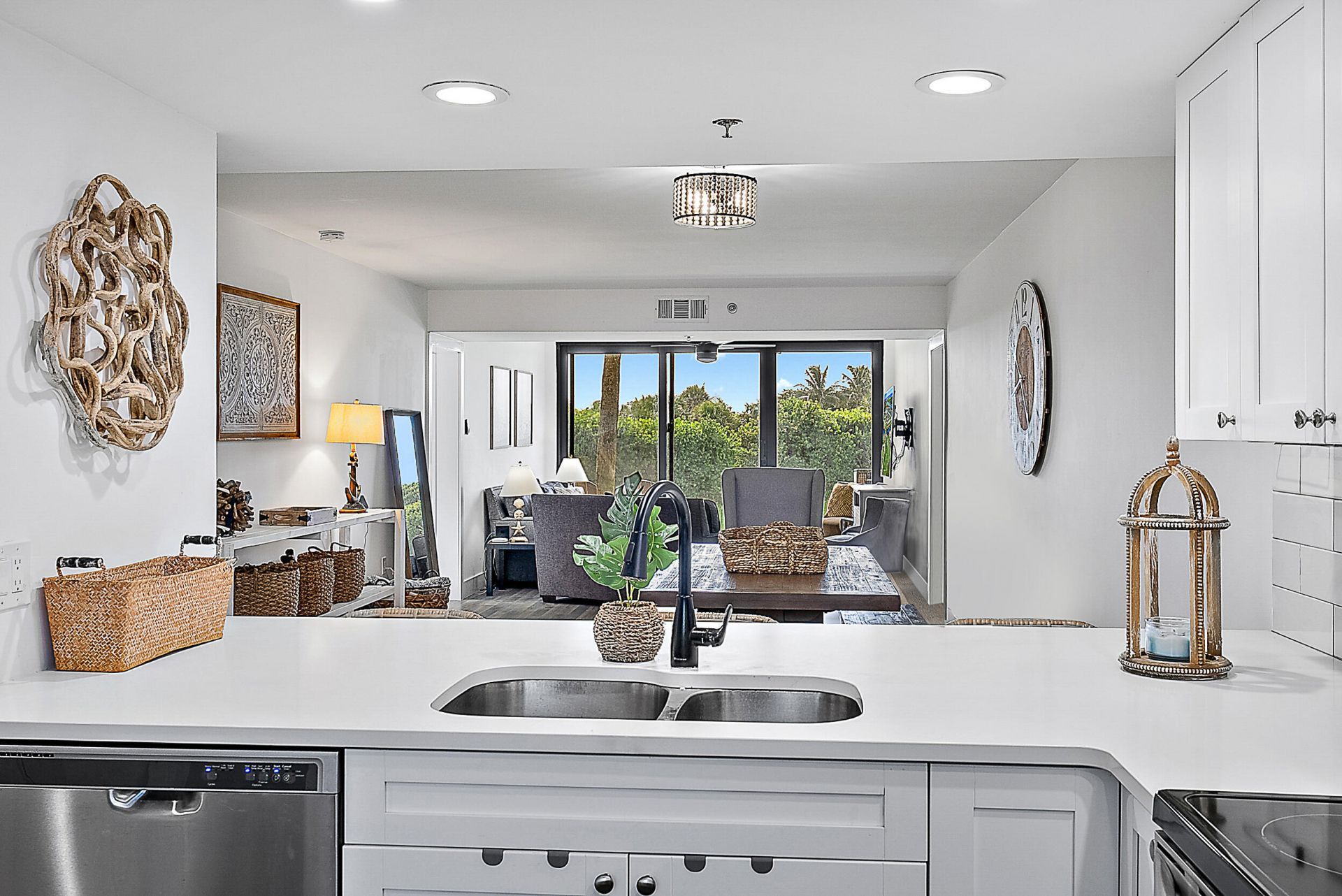 101 S Seas Drive, Unit 105, Jupiter, FL 33477 Photo