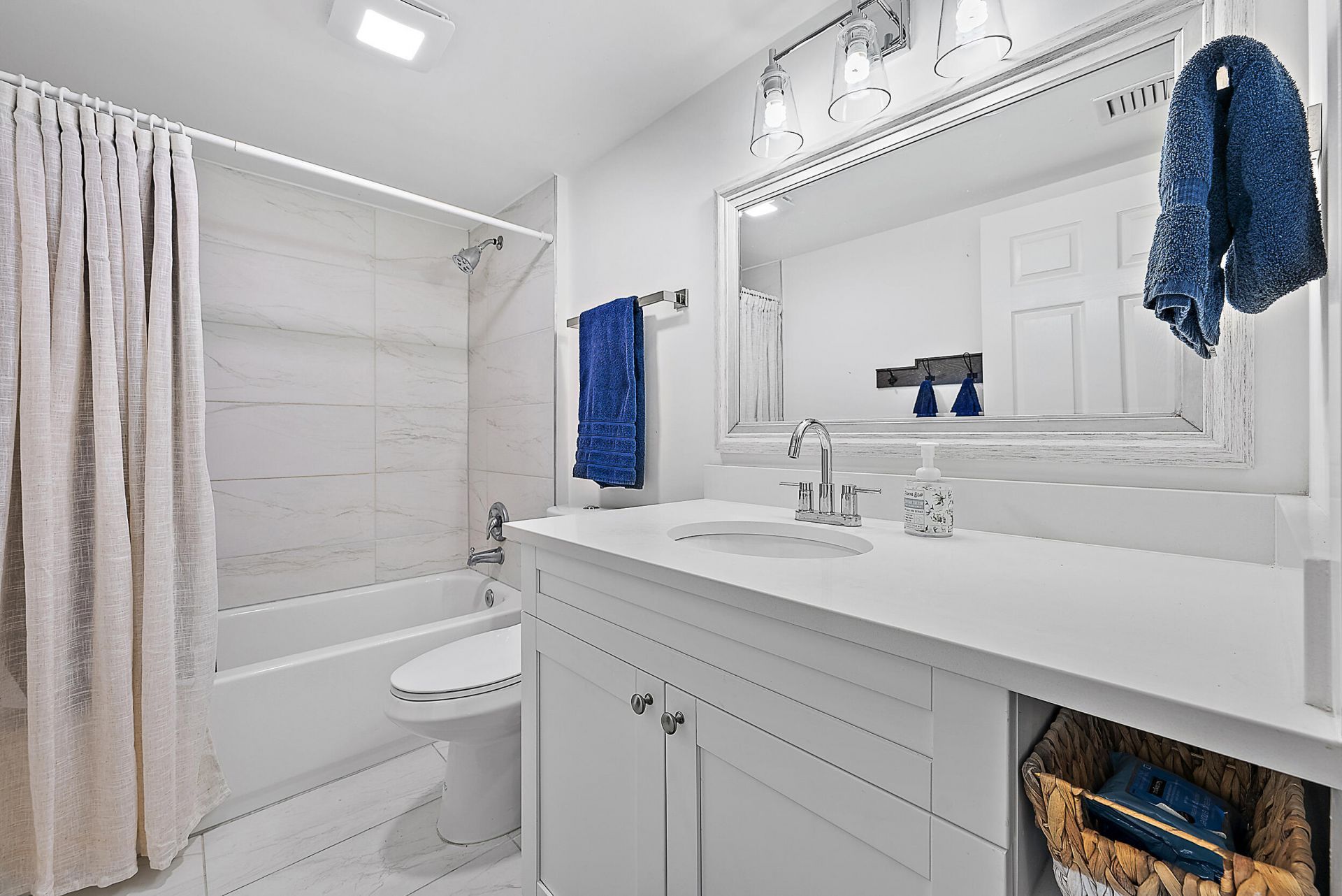 101 S Seas Drive, Unit 105, Jupiter, FL 33477 Photo