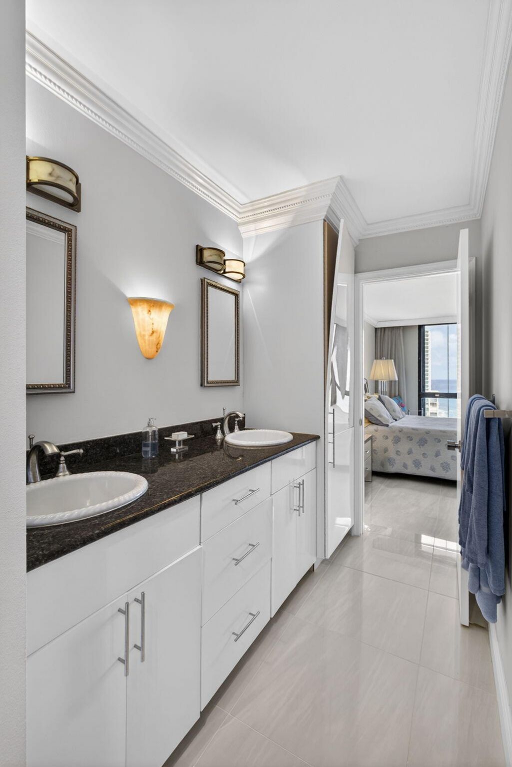 5380 N Ocean Drive, Unit 12e, Singer Island, FL 33404 Photo