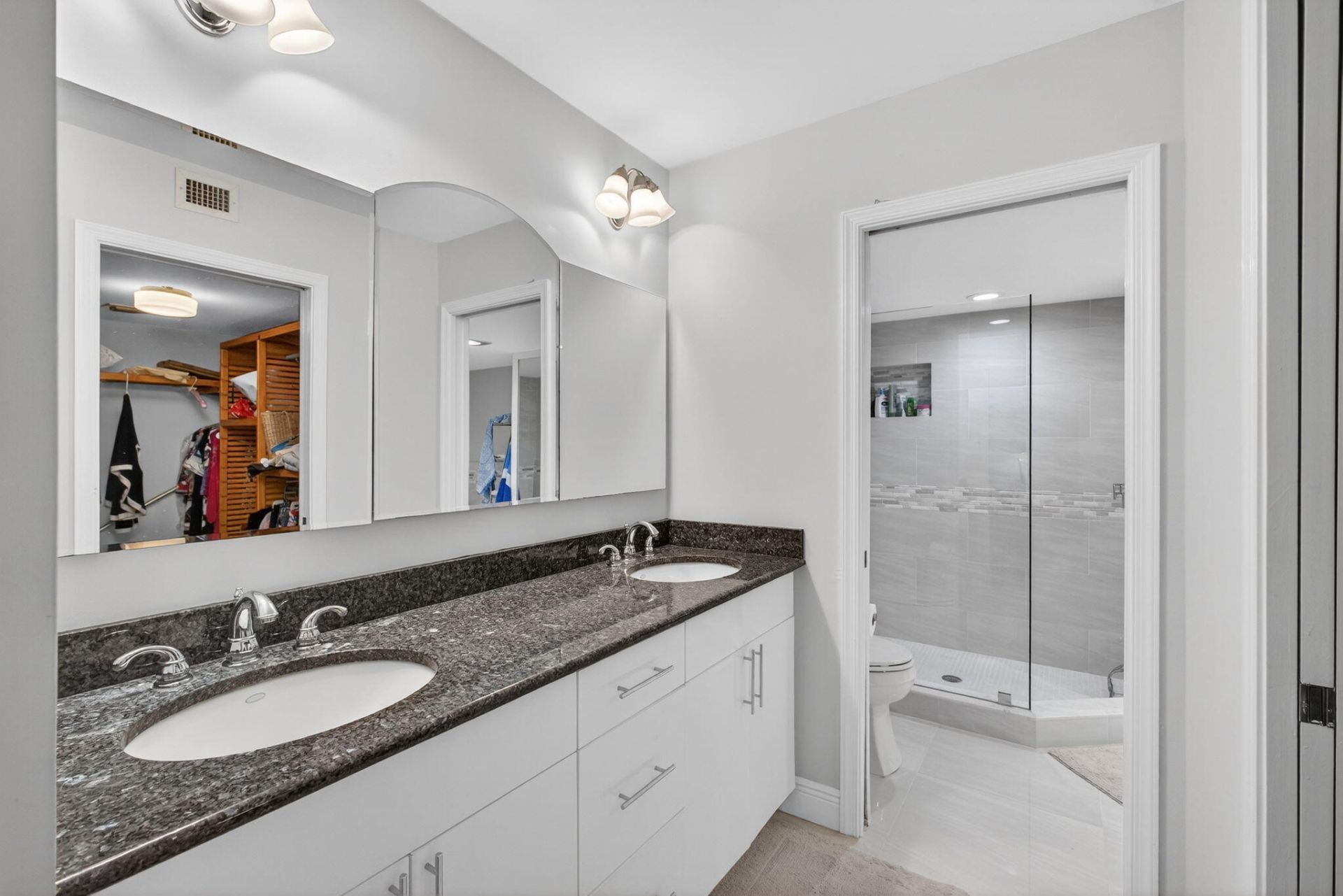 5380 N Ocean Drive, Unit 12e, Singer Island, FL 33404 Photo