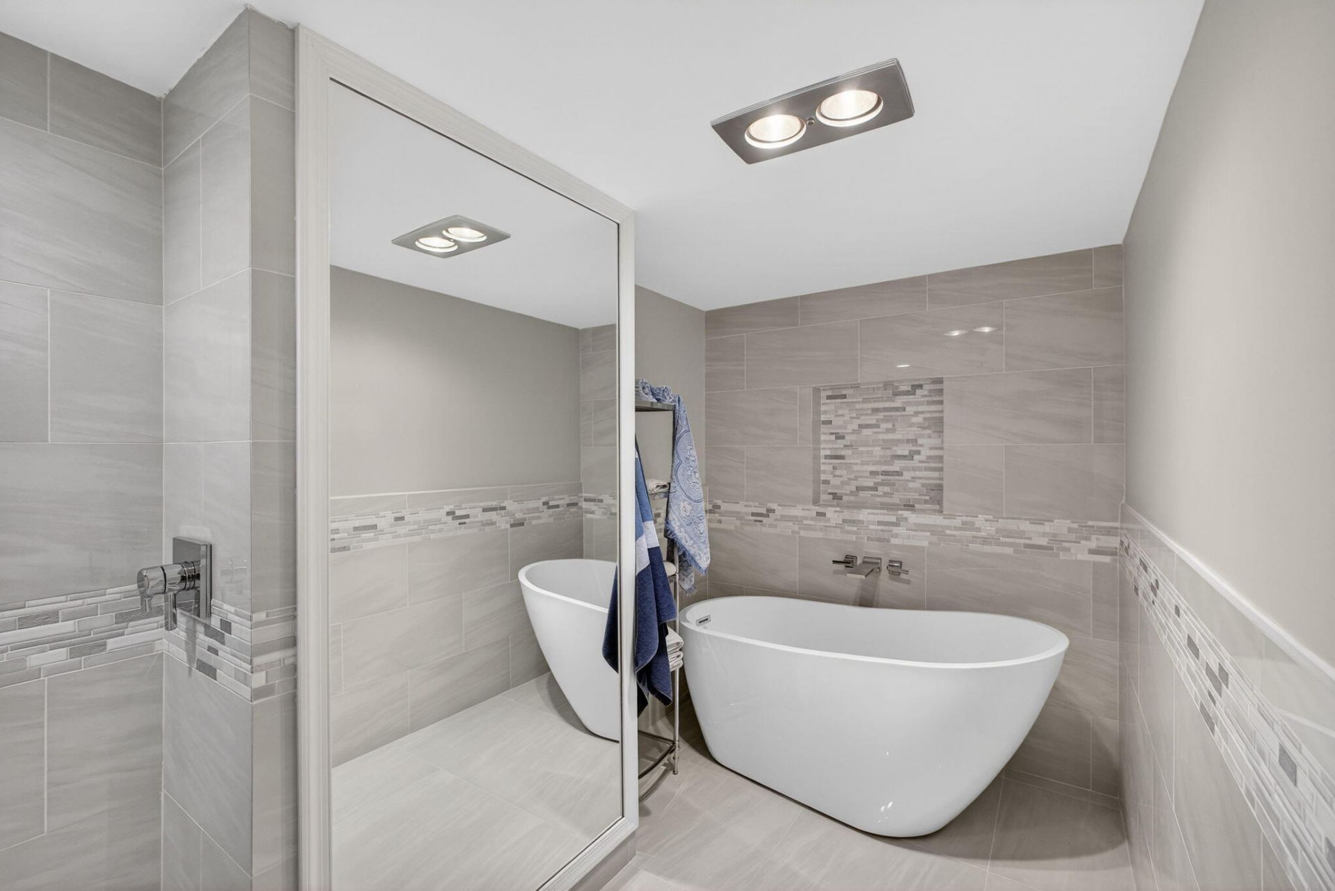 5380 N Ocean Drive, Unit 12e, Singer Island, FL 33404 Photo