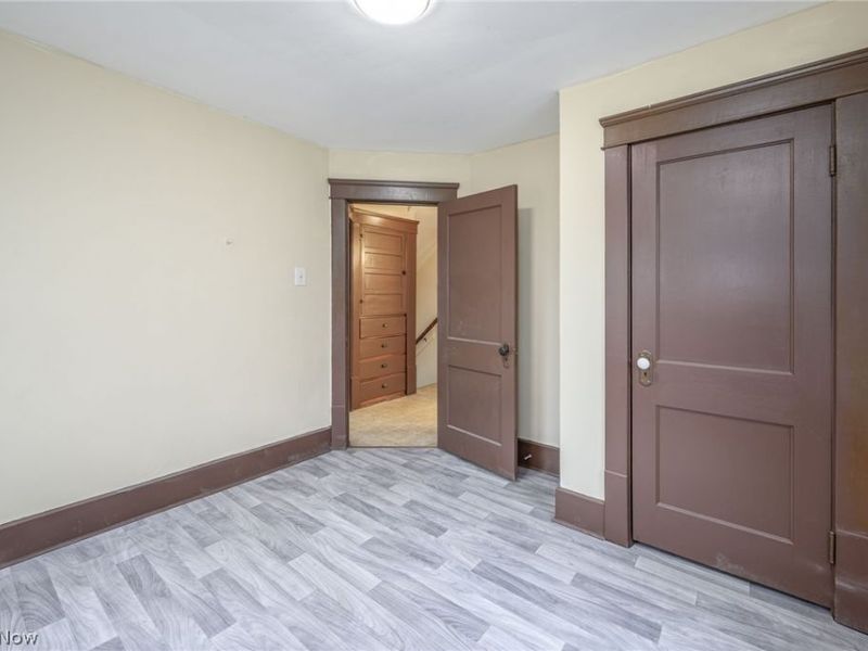 914 Delia Avenue, Akron, OH 44320 Photo 15