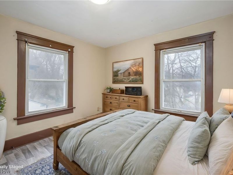 914 Delia Avenue, Akron, OH 44320 Photo 16