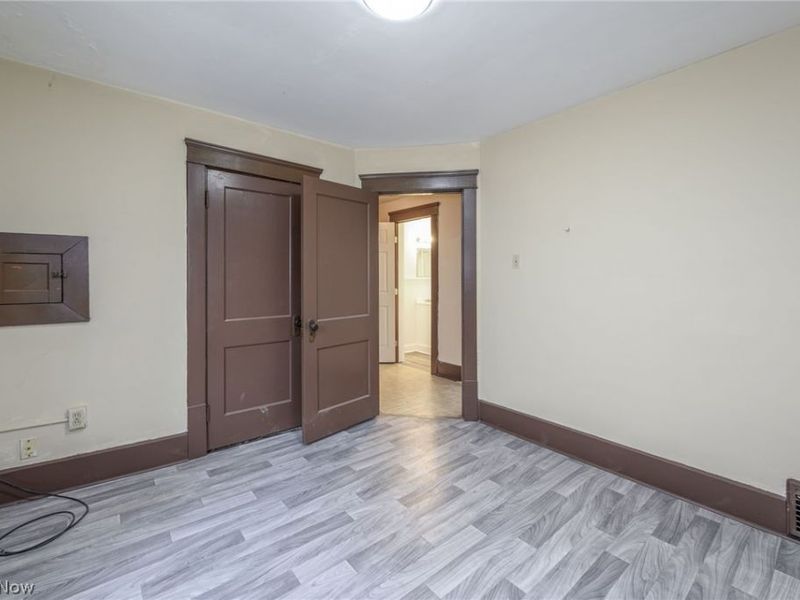 914 Delia Avenue, Akron, OH 44320 Photo 20