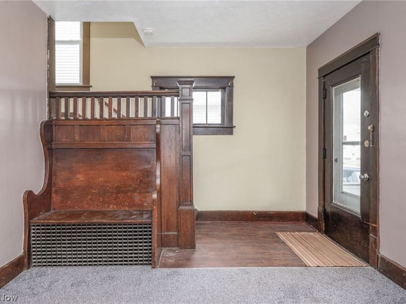 914 Delia Avenue, Akron, OH 44320 Photo 4