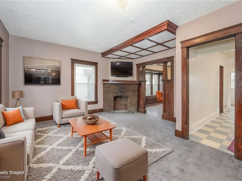 914 Delia Avenue, Akron, OH 44320 Photo 5