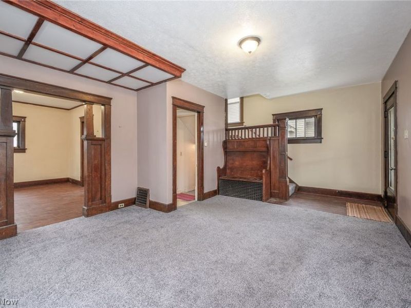 914 Delia Avenue, Akron, OH 44320 Photo 6