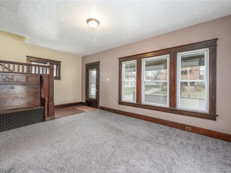 914 Delia Avenue, Akron, OH 44320 Photo 7