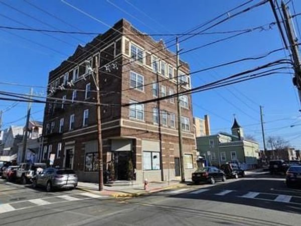 6100 Jefferson Street, WEST NEW YORK, NJ 07093