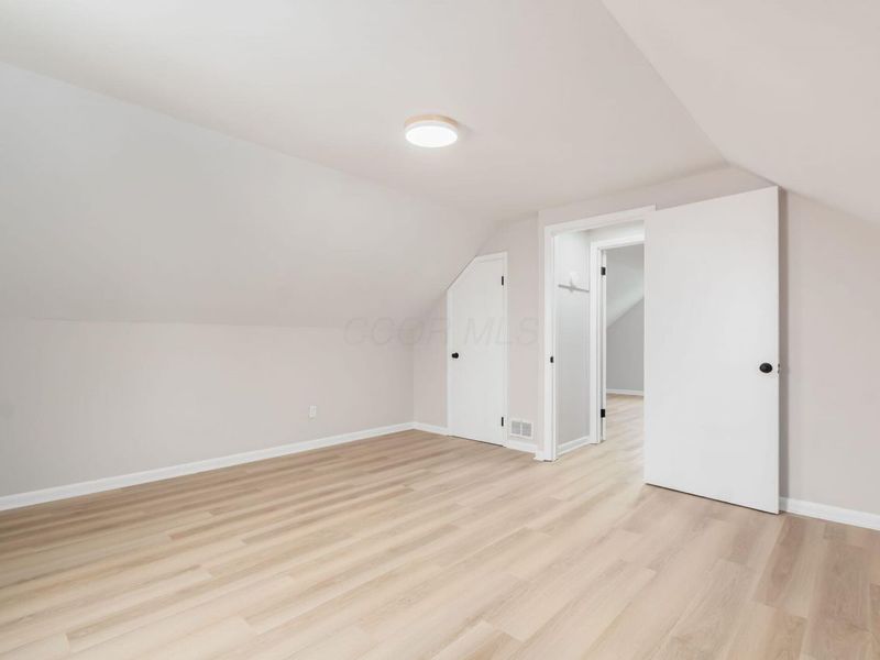 528 E Ohio Street , Circleville, OH 43113 Photo 29