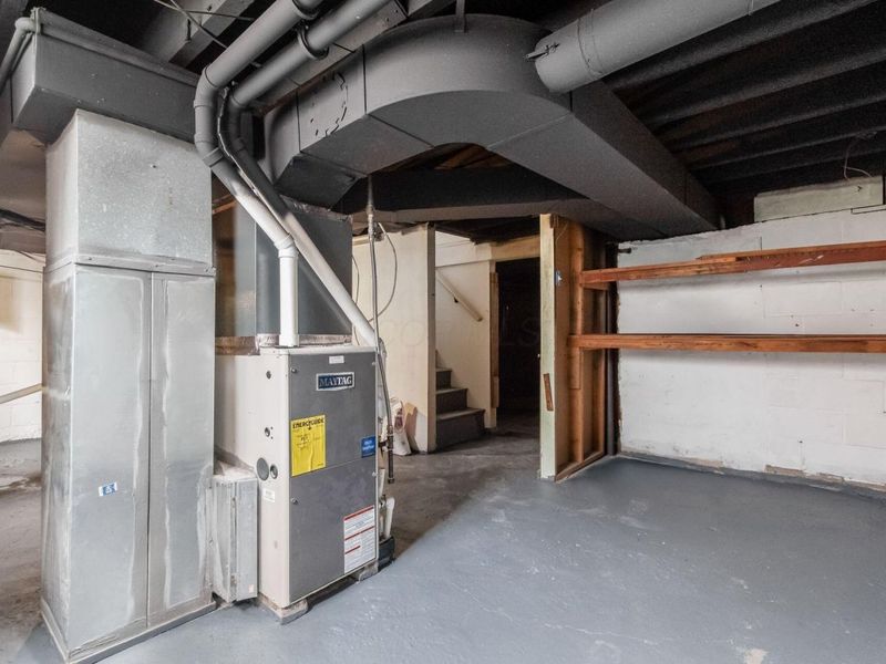 528 E Ohio Street , Circleville, OH 43113 Photo 30