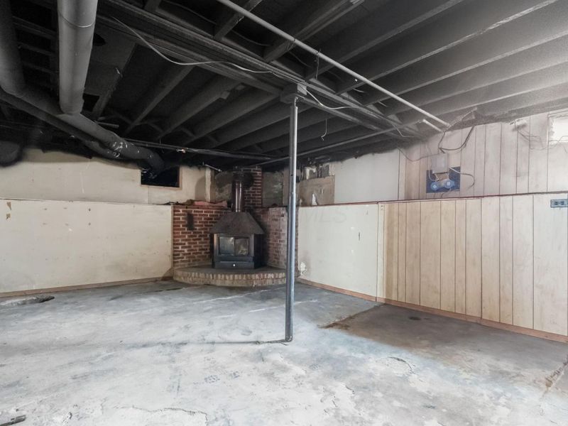 528 E Ohio Street , Circleville, OH 43113 Photo 31