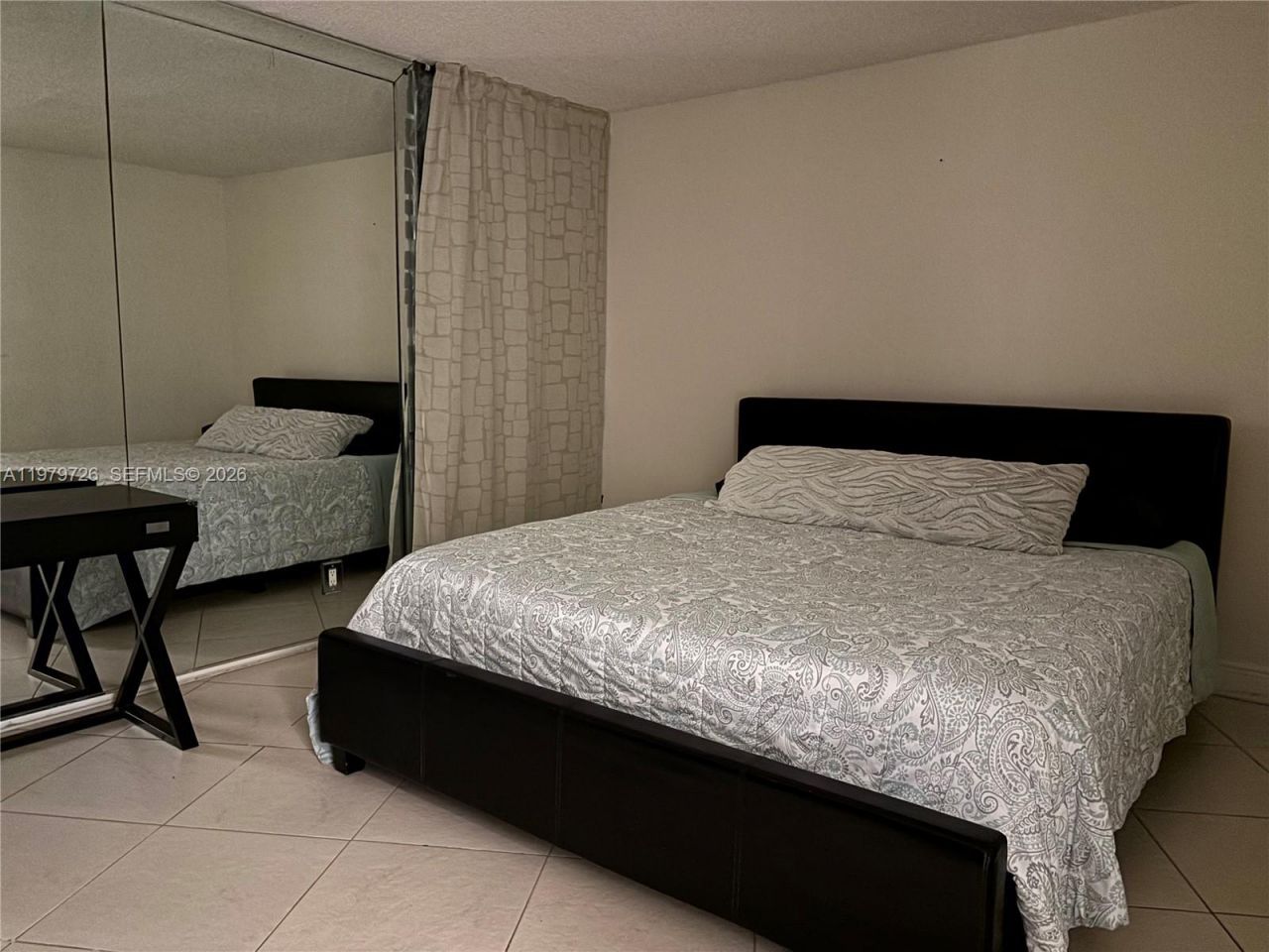 3301 N Country Club Dr, Unit 211, Aventura, FL 33180 Photo
