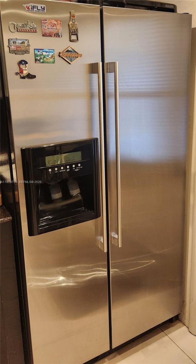 3301 N Country Club Dr , Unit 211, Aventura, FL 33180 Photo