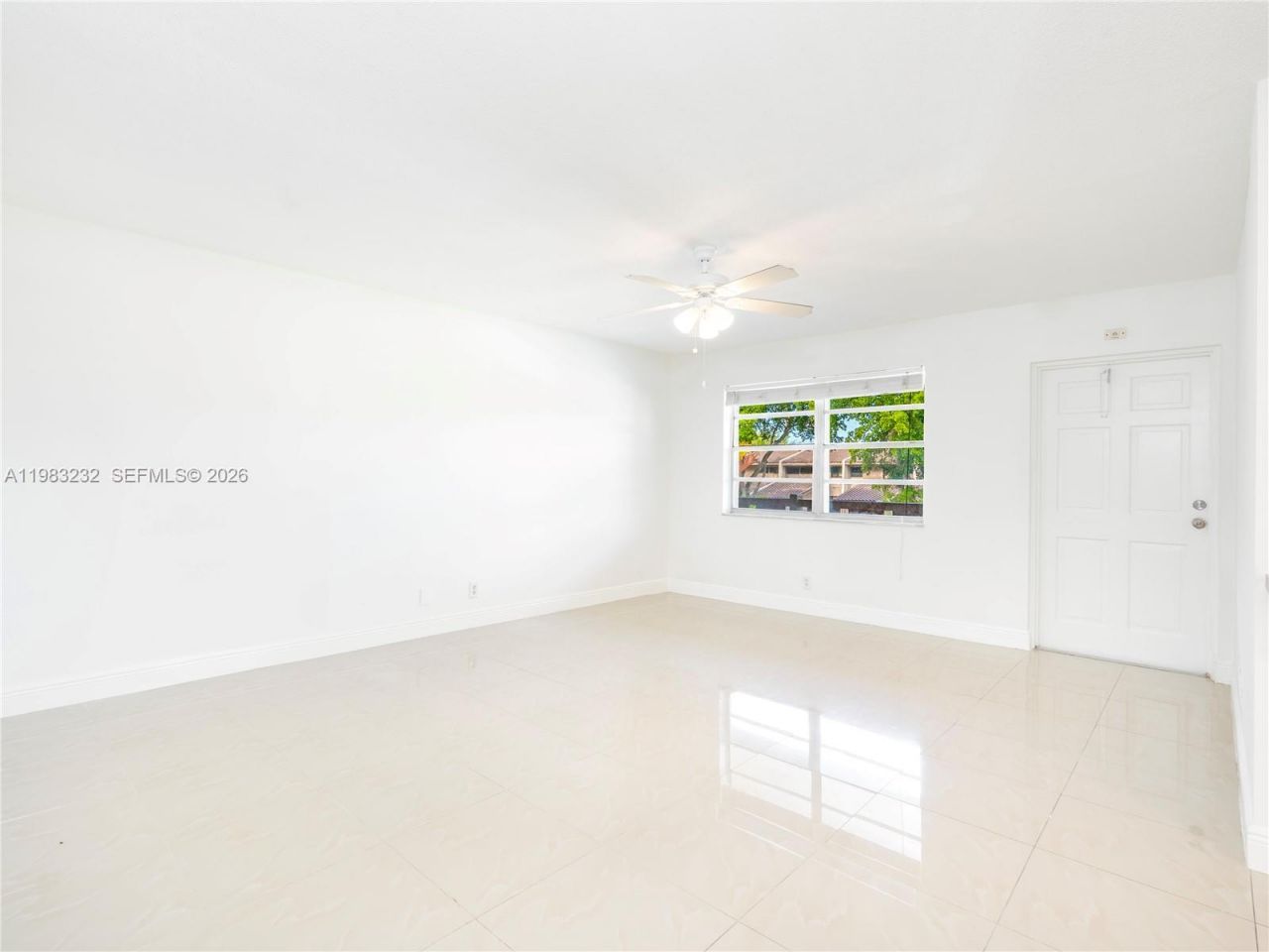 8704 NW 35th St , Unit 206, Coral Springs, FL 33065 Photo