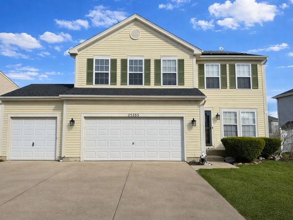 25355 Shannon Drive, Manhattan, IL 60442