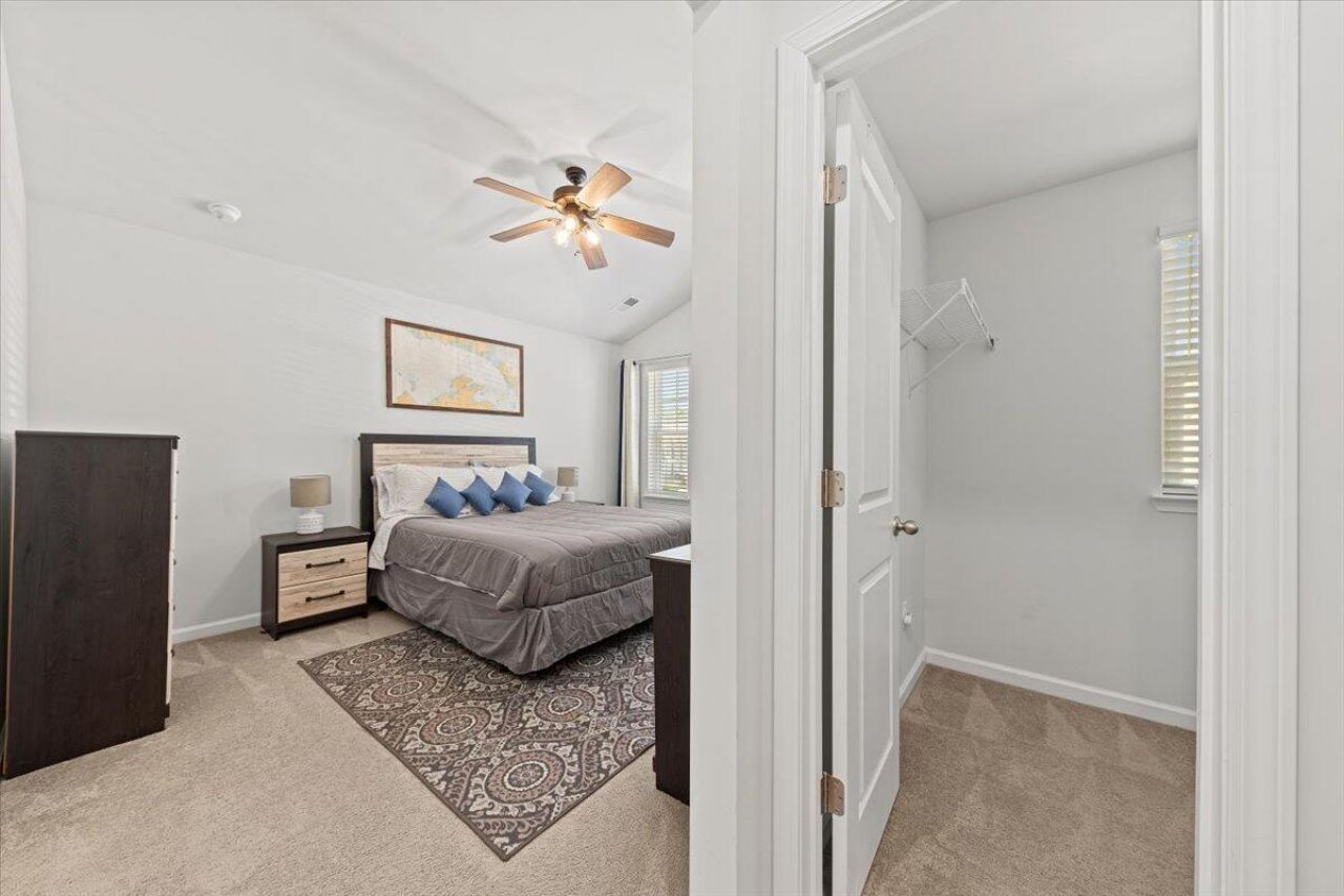 4698 Palm View Circle Photo 21