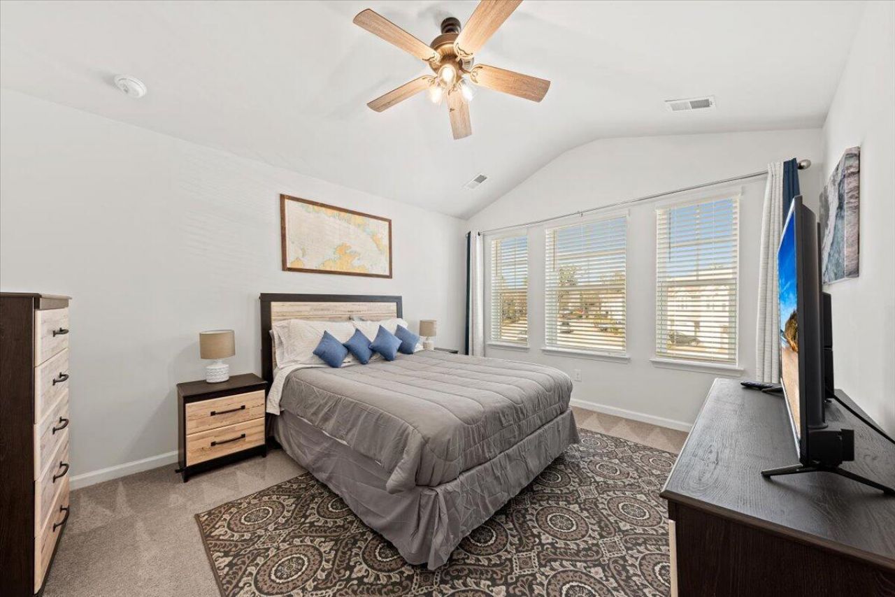 4698 Palm View Circle Photo 23