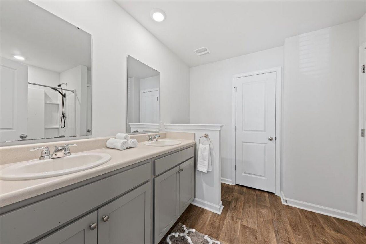 4698 Palm View Circle Photo 24