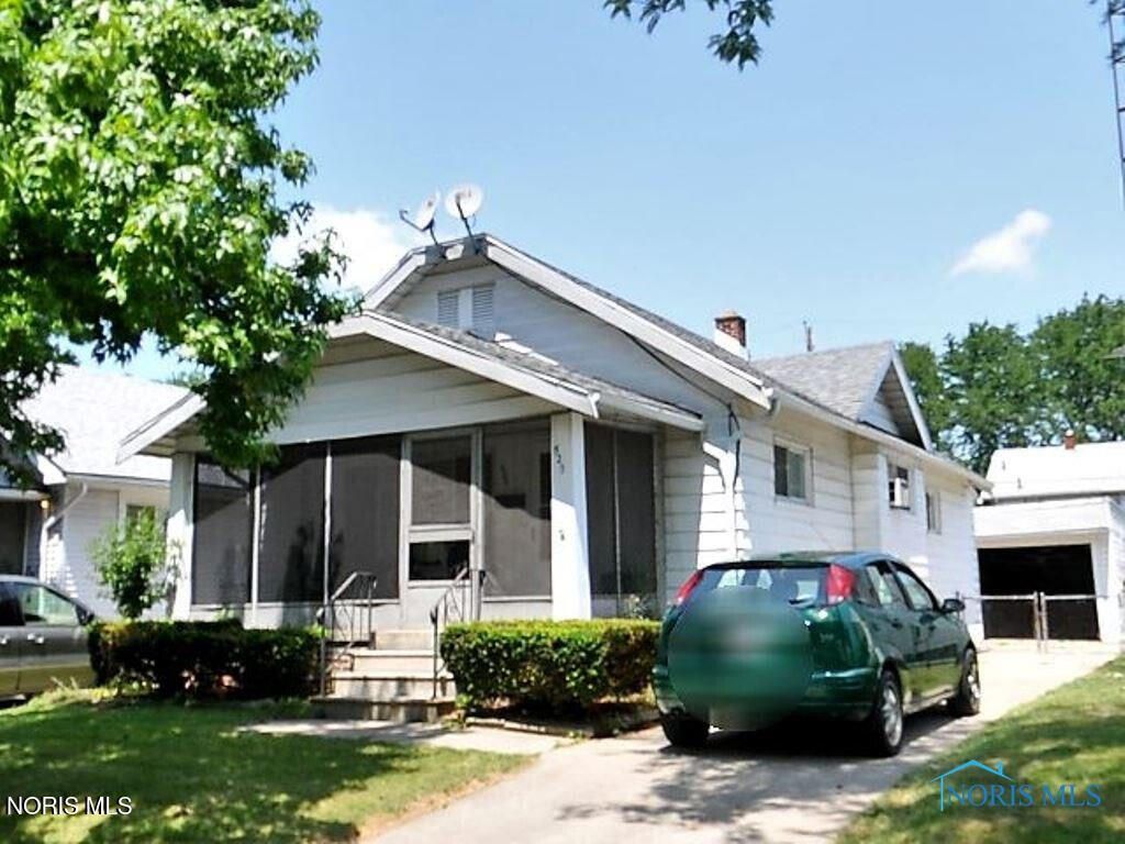 520 Waggoner Boulevard, Toledo, OH 43612 Main Photo