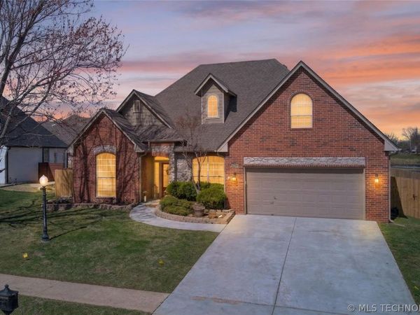 10203 E 93rd Street North N, Owasso, OK 74055