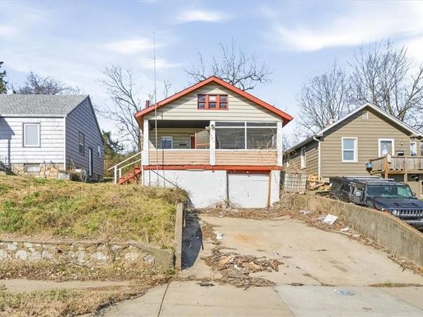 4418 Monroe Avenue, Kansas City, MO 64130