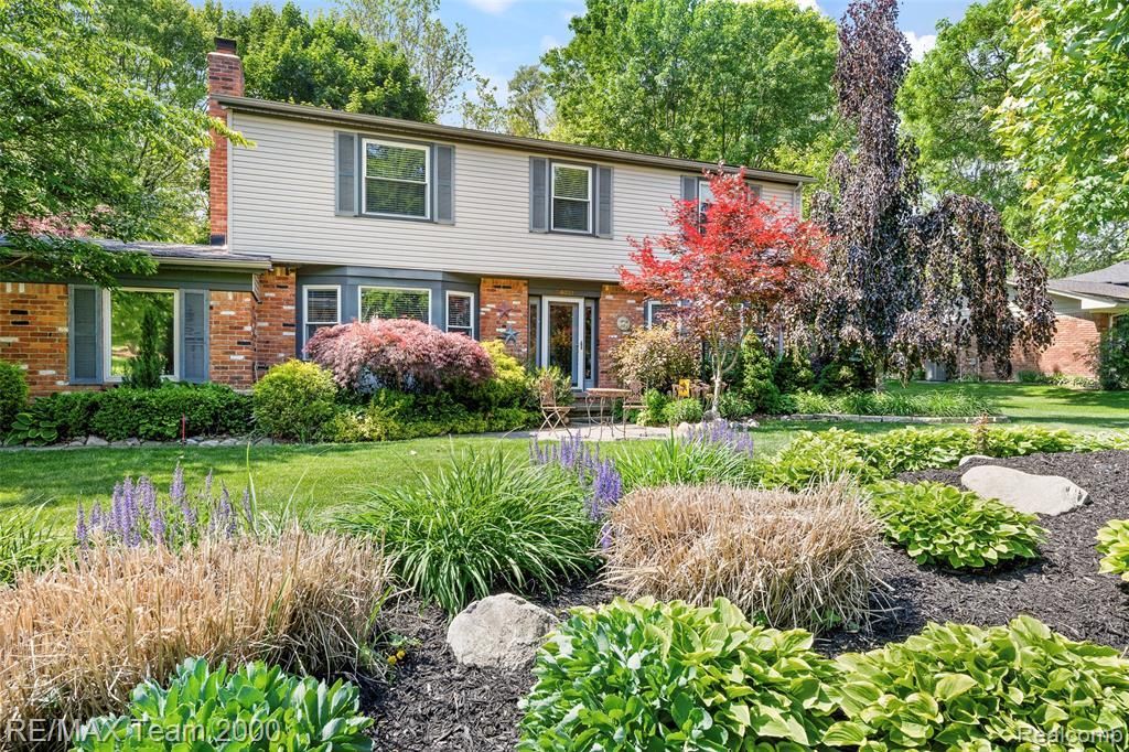 34021 Northwick Street, Farmington, MI 48331 Main Photo