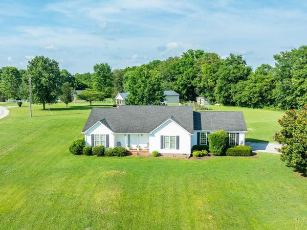 3454 Williamsport Pike , Williamsport, TN 38487