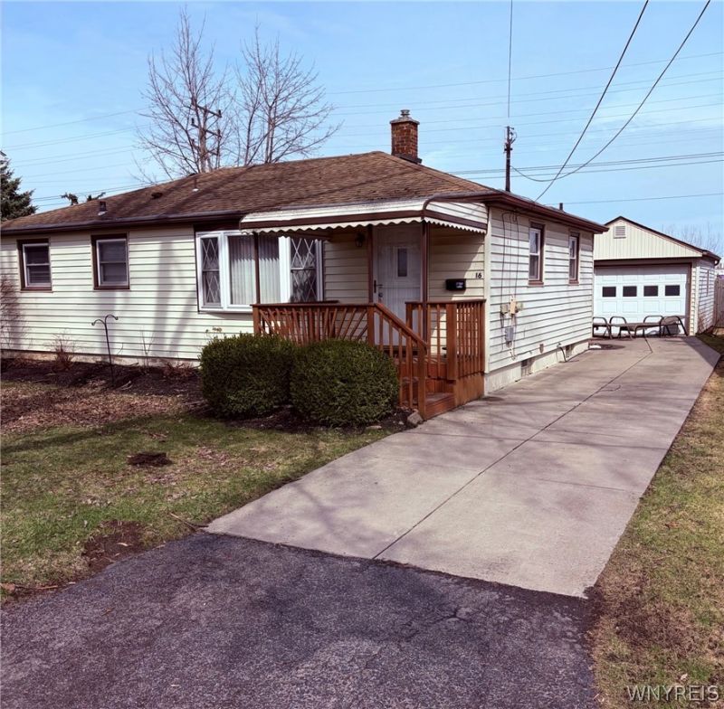 16 Oakwood Terrace, North Tonawanda, NY 14120 Main Photo