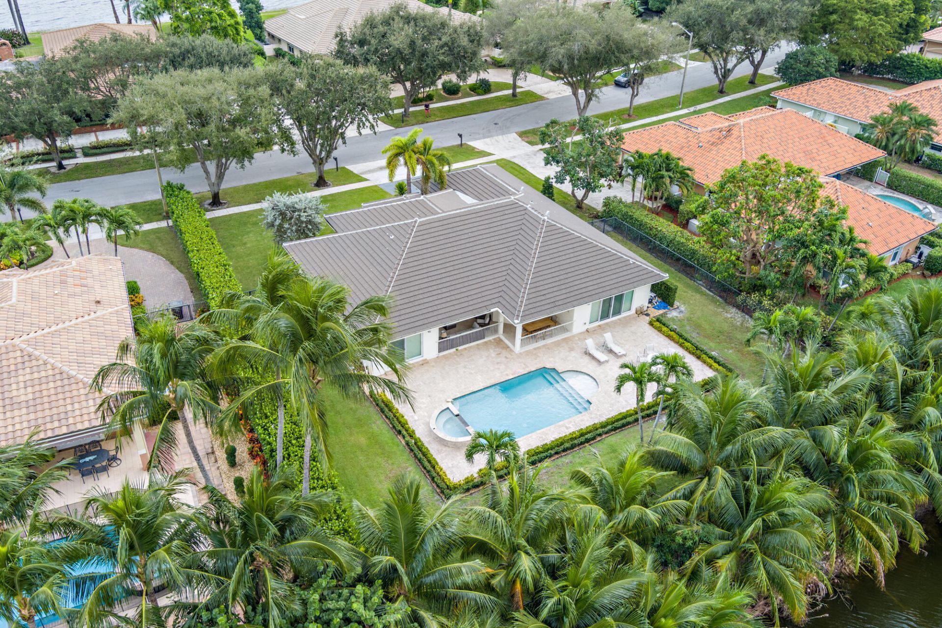 3317 Embassy Drive, West Palm Beach, FL 33401 Photo