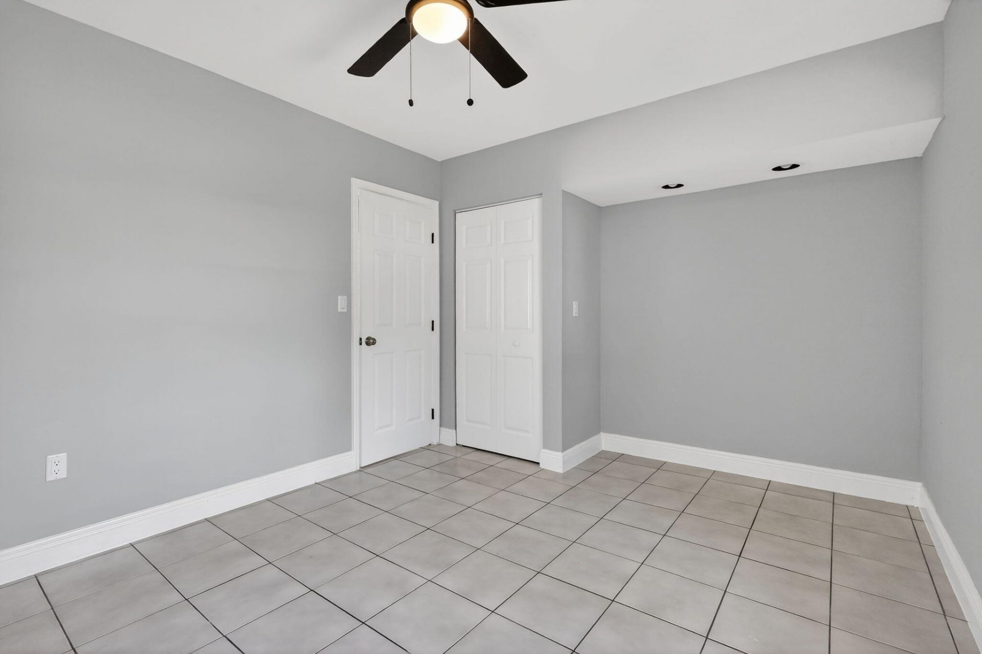 2438 Arthur Street, Hollywood, FL 33020 Photo