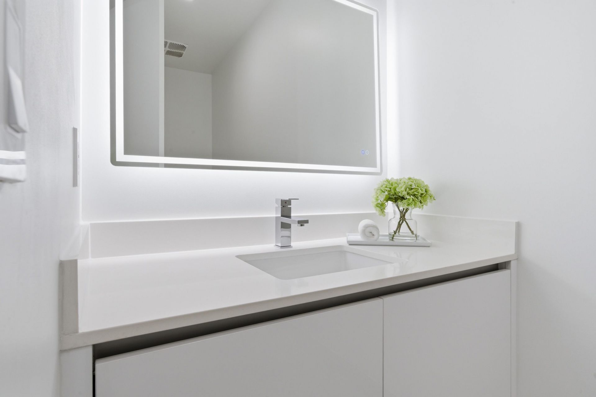 220 Lake Shore Drive, Unit 1205, Lake Park, FL 33403 Photo