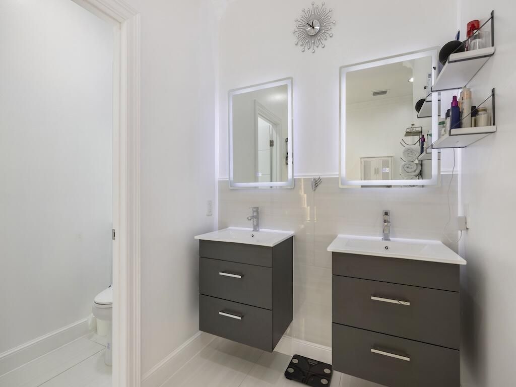 914 SW Mccracken Avenue, Port Saint Lucie, FL 34953 Photo