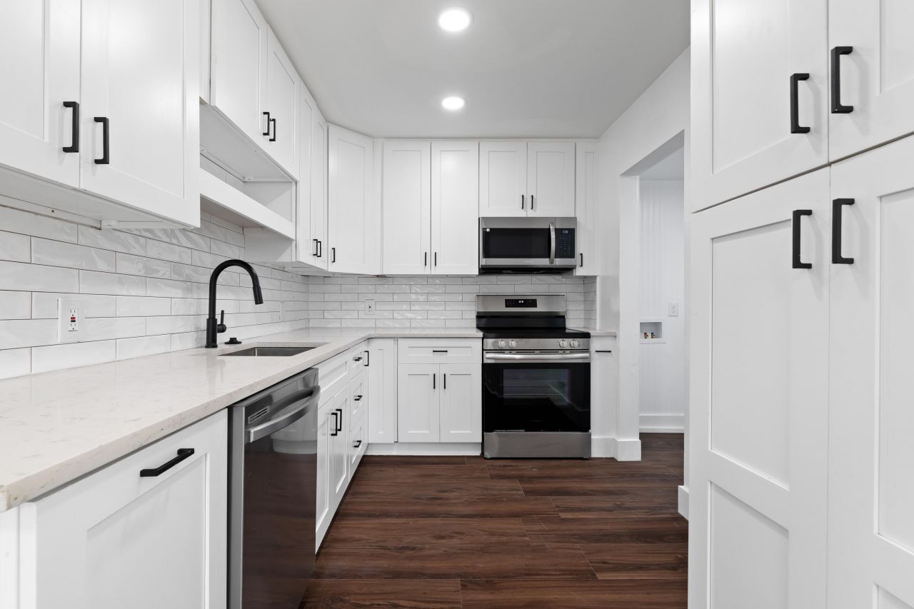 1780 Bevis Road Photo 10