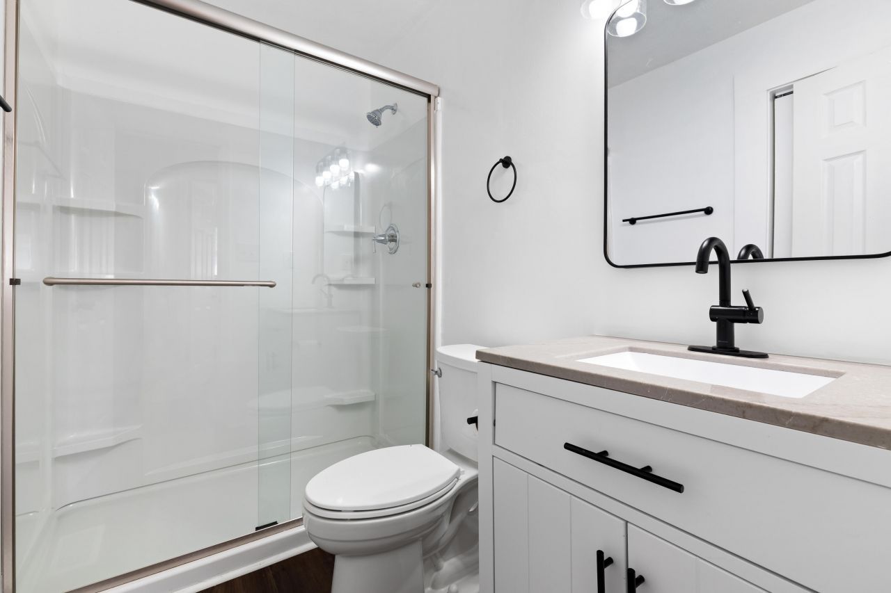 1780 Bevis Road Photo 13