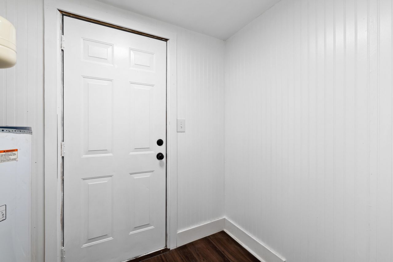 1780 Bevis Road Photo 24