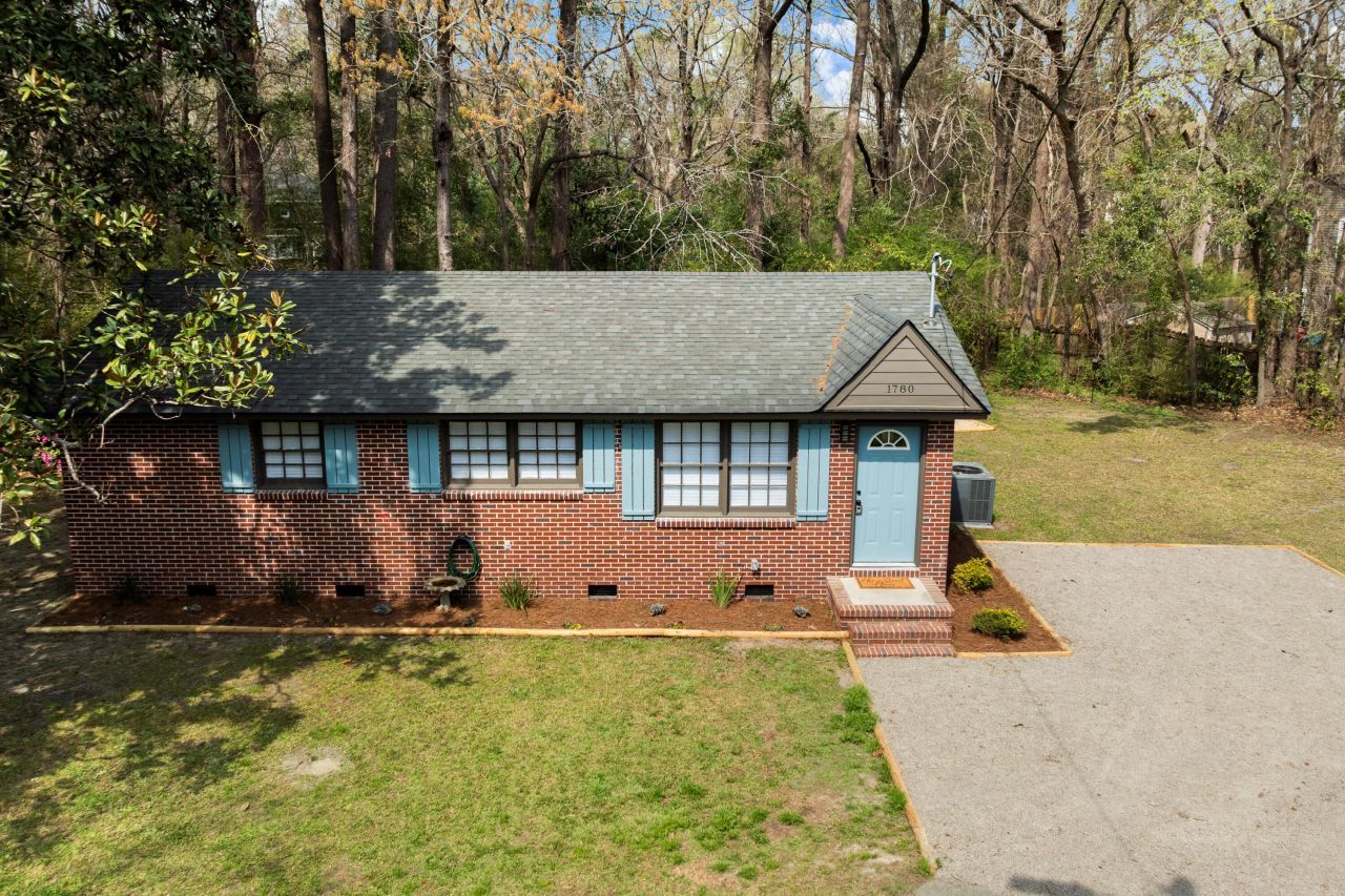 1780 Bevis Road Photo 41