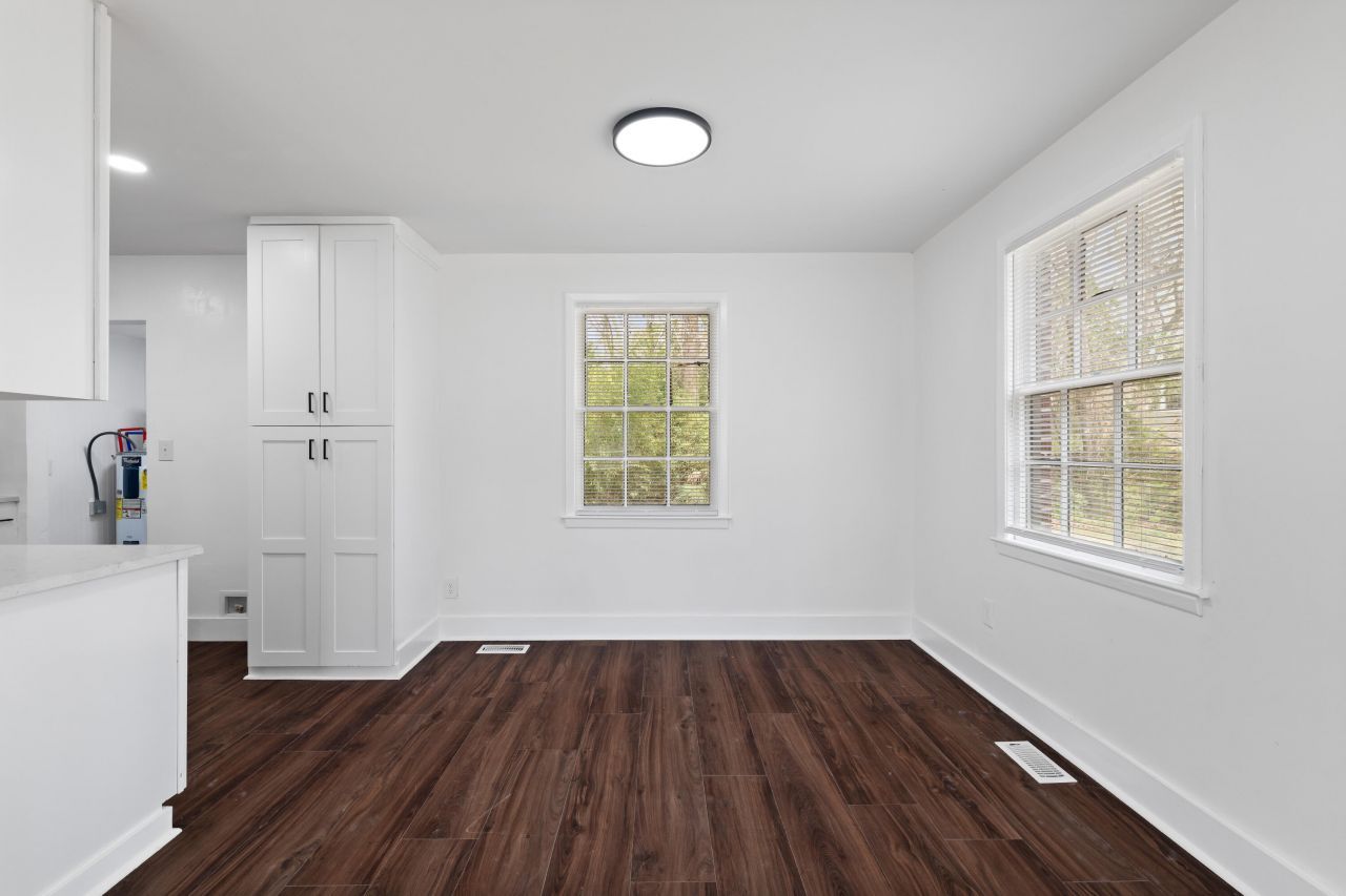 1780 Bevis Road Photo 7