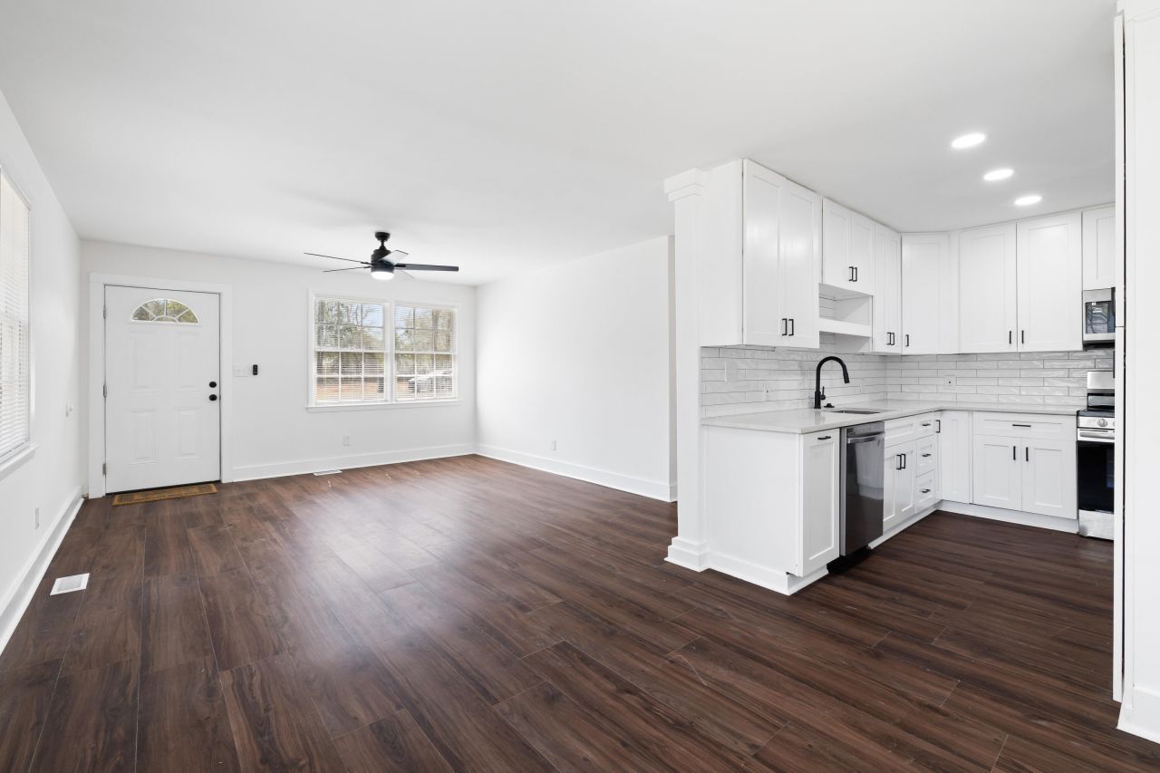 1780 Bevis Road Photo 8