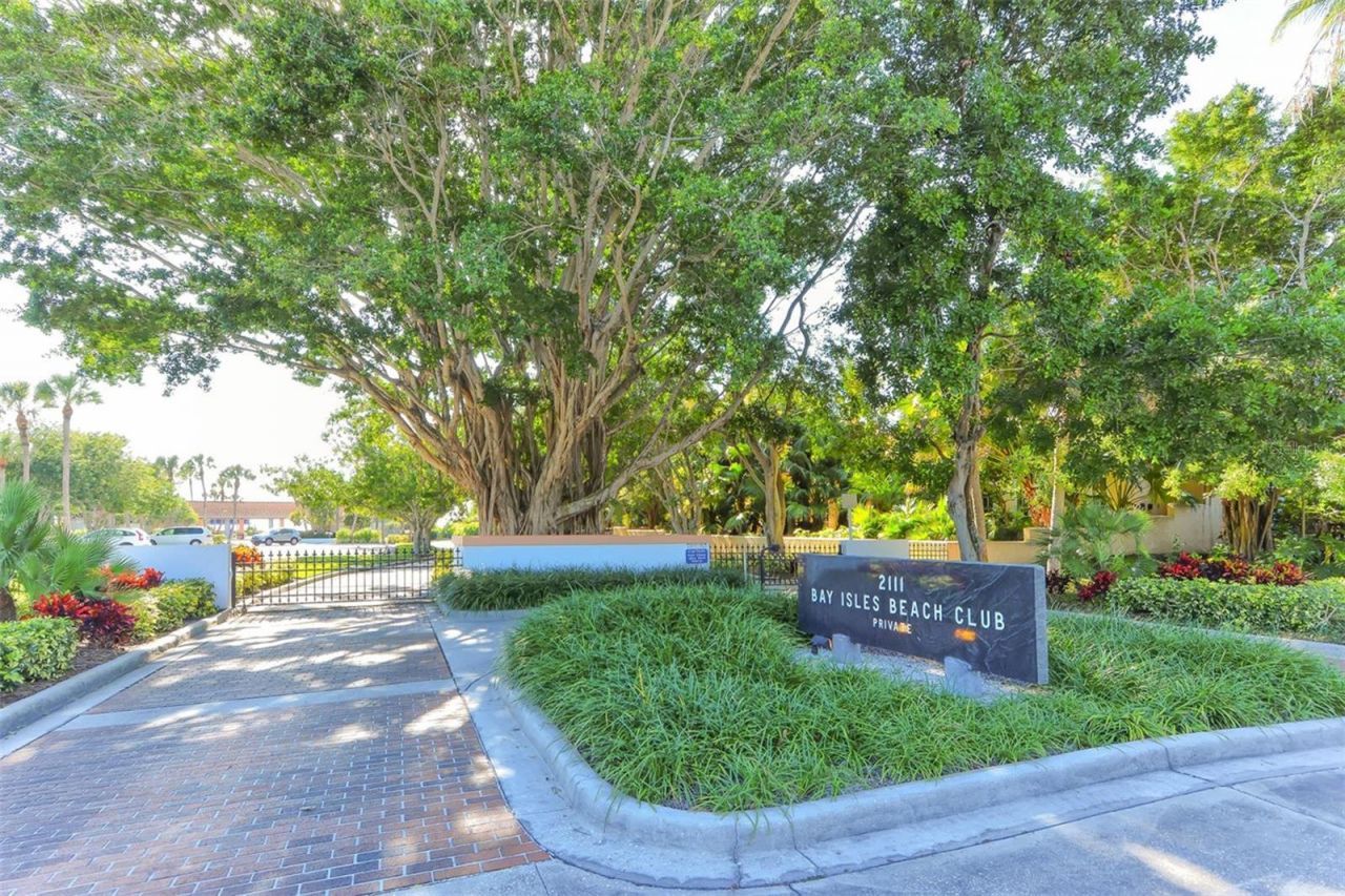 575 Sanctuary Drive, Unit A504, Longboat Key, FL 34228 Photo