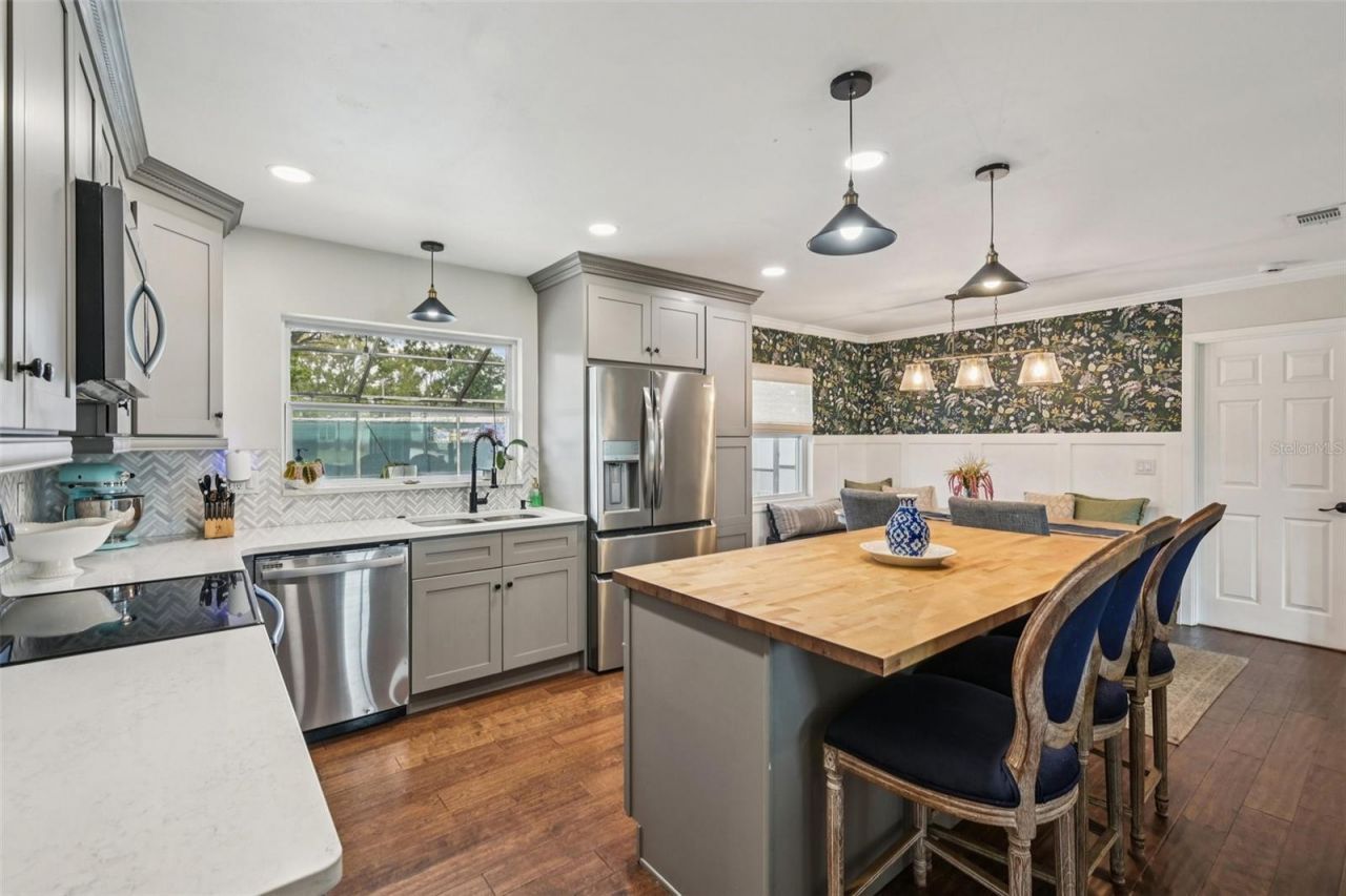 808 60th Street Nw, Bradenton, FL 34209 Photo